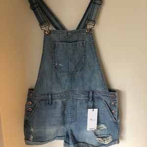 Forever 21 Overall Shorts size 30